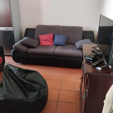 Ferias T1 Grande Com Piscina Apartman