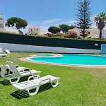 Ferias T1 Grande Com Piscina Διαμέρισμα